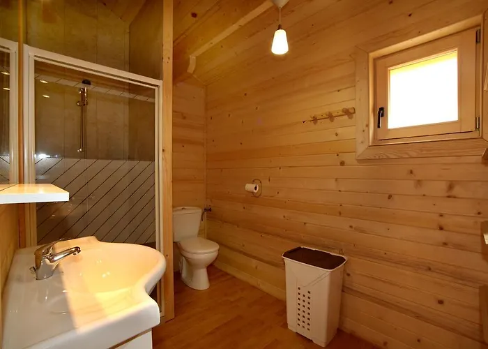 U Stabiacciu אתר קמפינג 3*